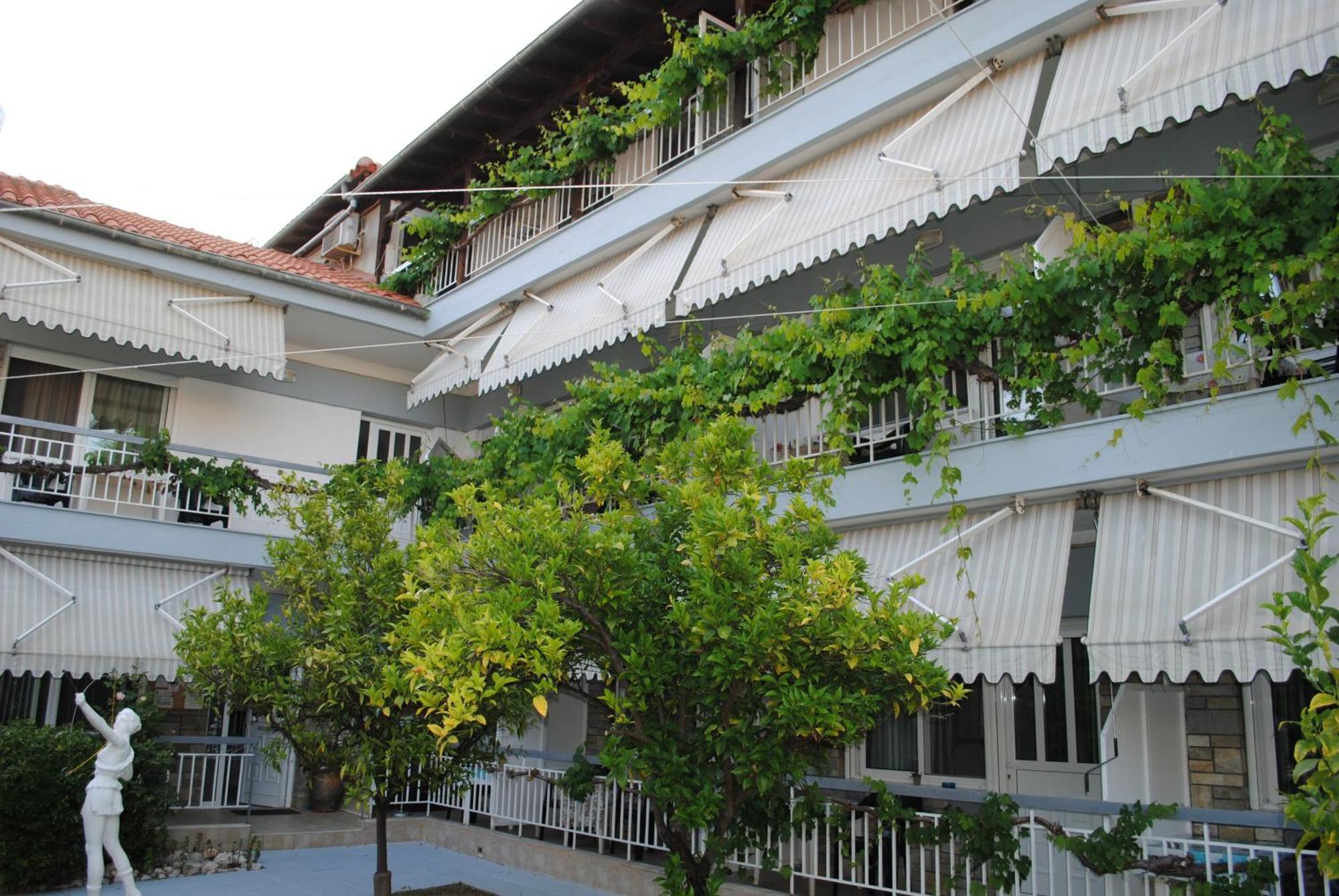 Artemis Apartments Paralia Dionysiou Exterior foto