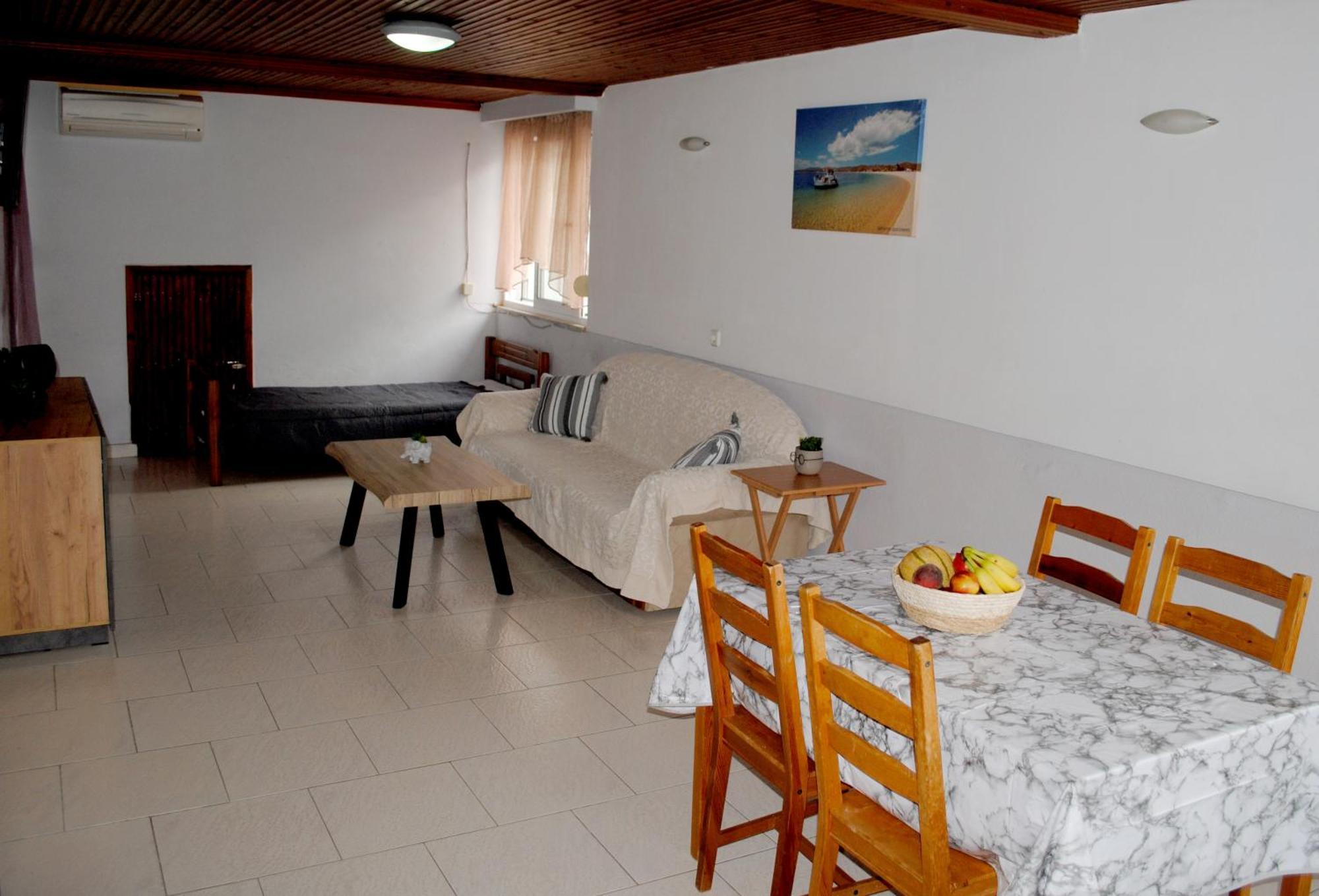 Artemis Apartments Paralia Dionysiou Exterior foto