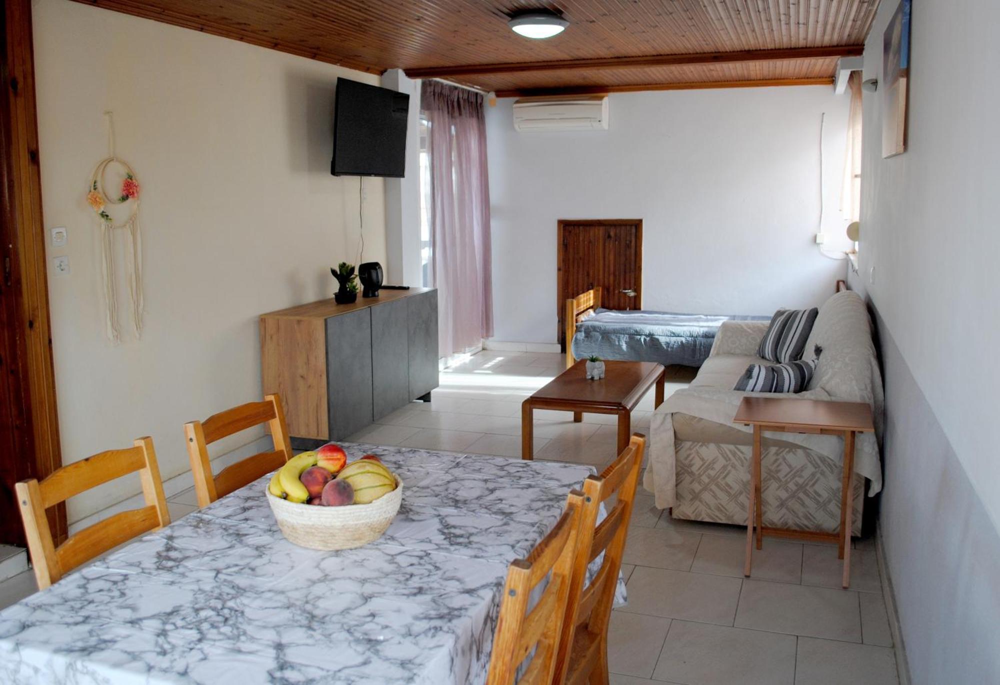 Artemis Apartments Paralia Dionysiou Exterior foto